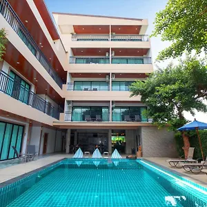 The Bell Airport Phuket - Sha Extra Hotell